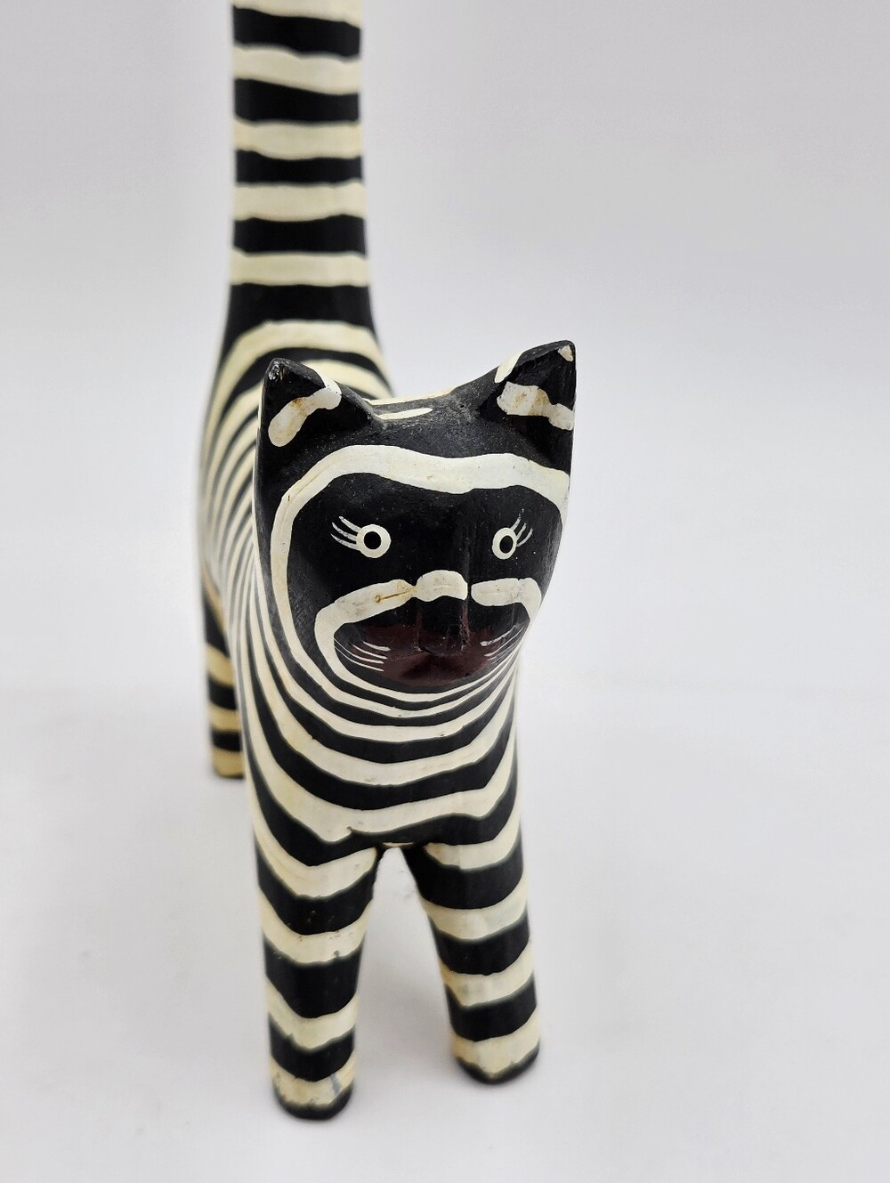 Vintage Black & White Striped Cat Figurine with Long Tail Standing Up - Picture 4 of 8